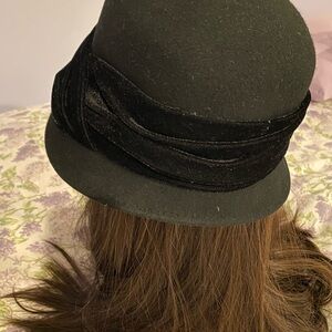Elegant Black 100%wool felt Women's Hat